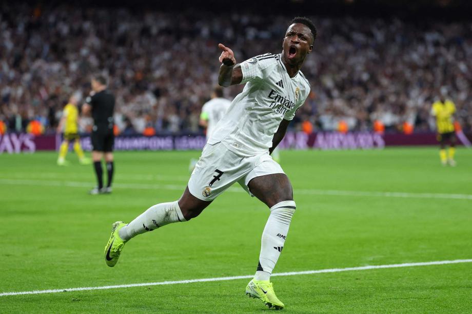 俄罗斯守门员教练：萨福诺夫没有考虑过离开大巴黎