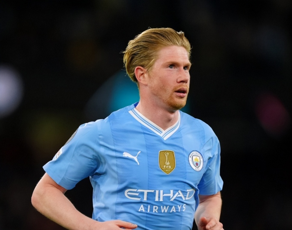 海牛客场2-2浙江成功保级，弗兰克告别战破门，韦林顿双响