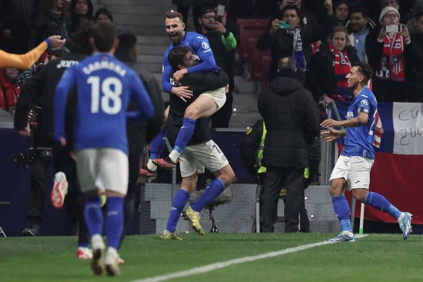 头米光年免按键对讲机：滑雪教学的“超轻信使”