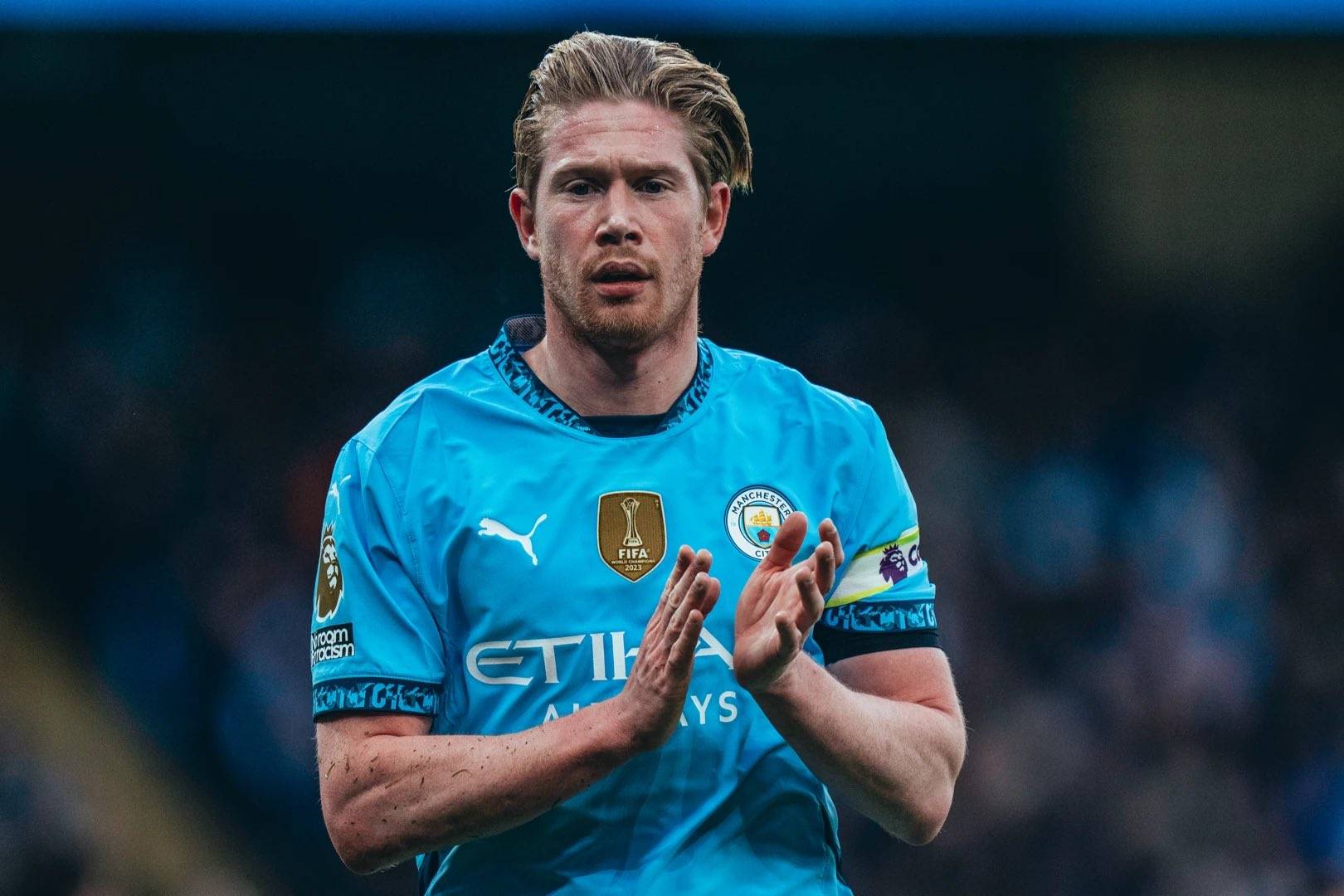 罗马诺：利物浦未与萨拉赫就离队展开谈判，并坚定支持斯洛特