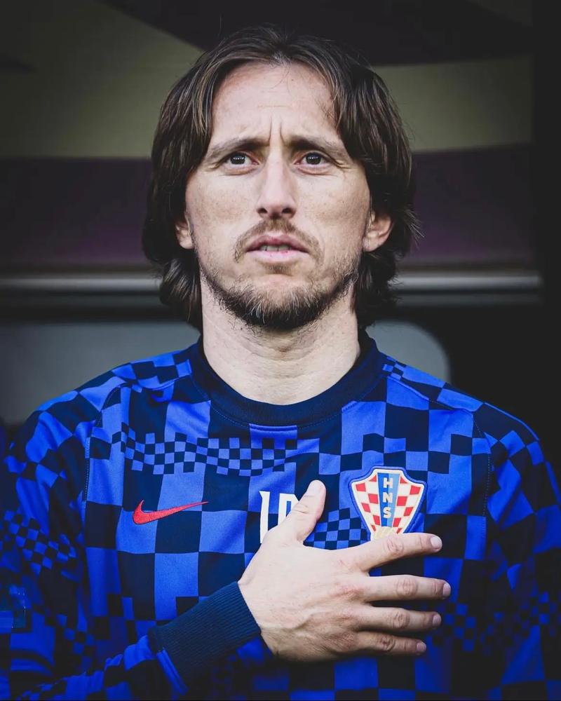 萨拉赫爆炸性言论震动利物浦，红军瞄准迪奥曼德接班！