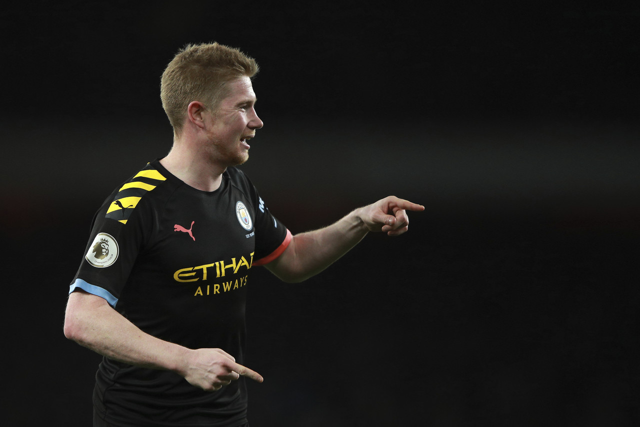 奥尔莫进球的艺术作品：26次传球，巴萨团队配合的巅峰演绎