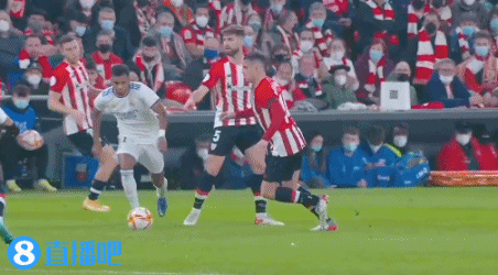 他这球的滞空时间太夸张