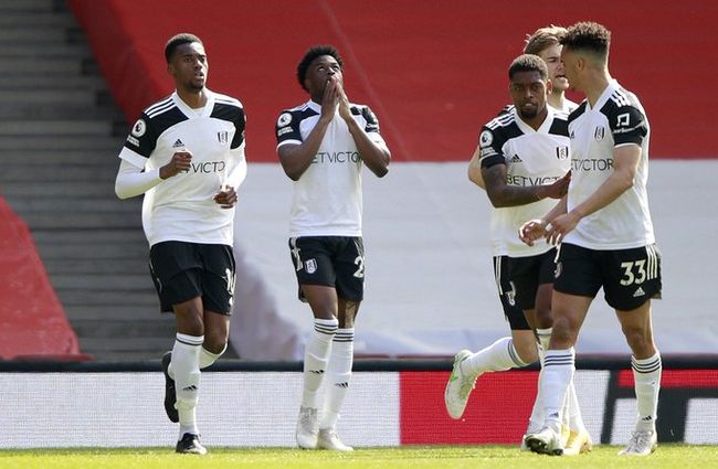 莱奥：我和囧叔经常交流，不仅聊足球，也聊生活中的方方面面