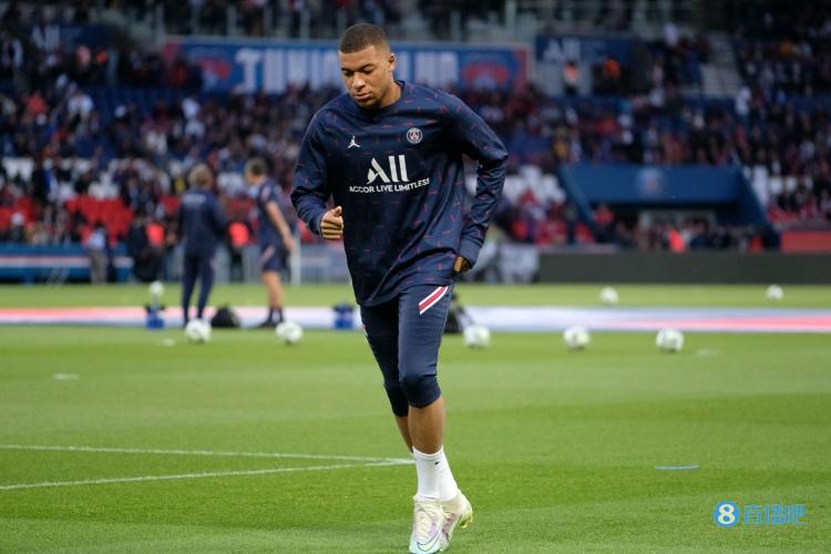 跟队记者：国米已经与16岁边锋杰齐达成续约协议